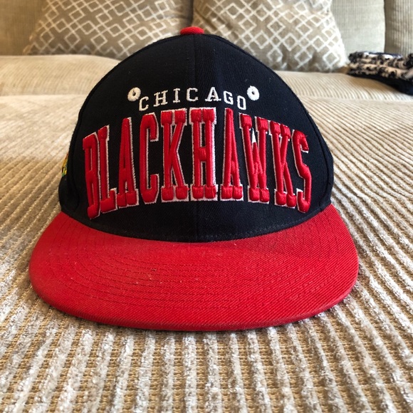 Zephyr Chicago Blackhawks SnapBack - Picture 1 of 5